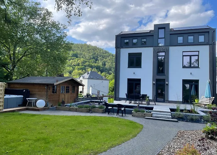 Gite La Vieille Ferme Chaudfontaine Et Son Jacuzzi